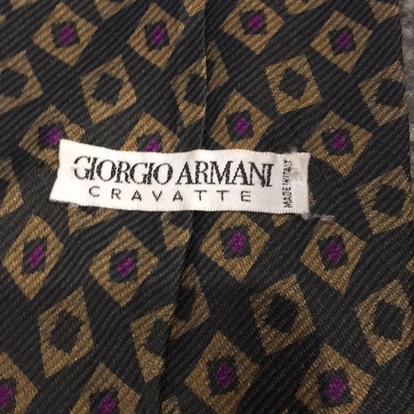 Armani tie - Picture 2 of 2
